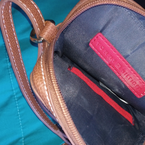 Crossover iPhone case Tommy Hilfiger - Picture 6 of 7